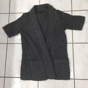 Banana Republic short sleeve gray cardigan. Size S